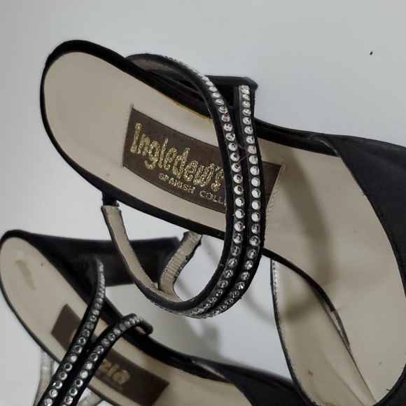 Square Toe Satin - Picture 3 of 7